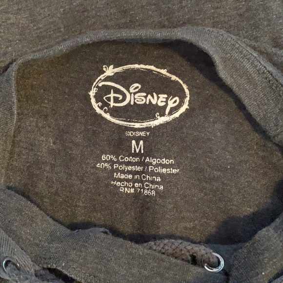 Disney “Hakuna Matata” Tie-Up V-Neck T-Shirt - Picture 7 of 7